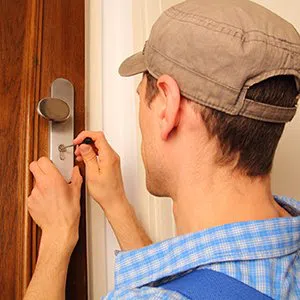 Fort Lauderdale Star Locksmith Fort Lauderdale, FL 954-744-7056 - 19a-lock-opening