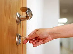 Fort Lauderdale Star Locksmith Fort Lauderdale, FL 954-744-7056 - locksmith-service-1